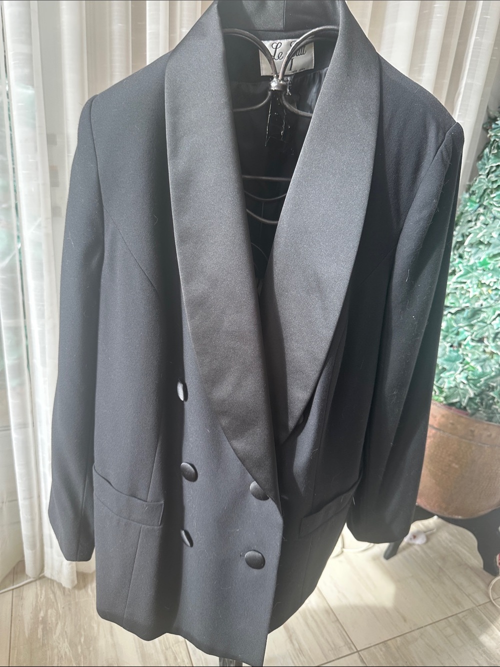 Le Suit Black Satin-Lapel Double-Breasted Blazer